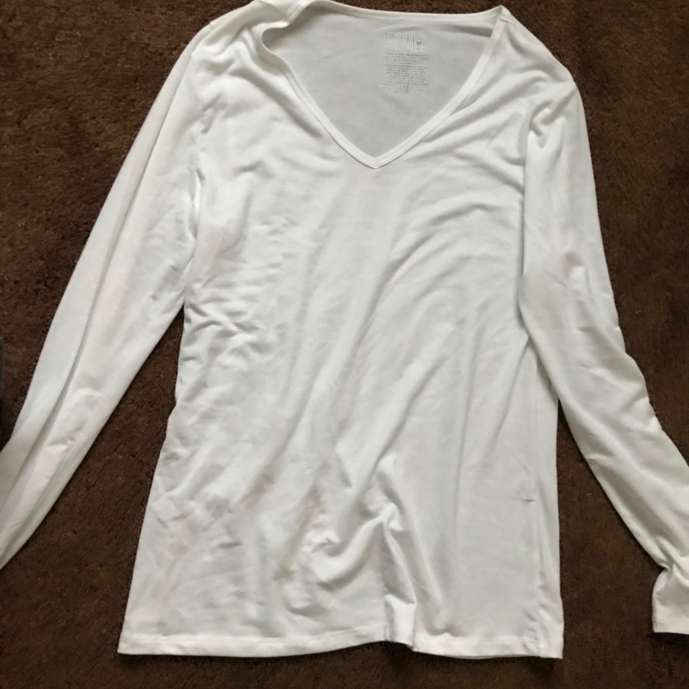 Long sleeves Vneck top